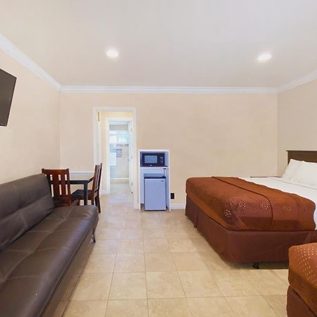 Nite Inn At Universal City - Walking Distance To Universal Studios Hollywood Λος Άντζελες Εξωτερικό φωτογραφία