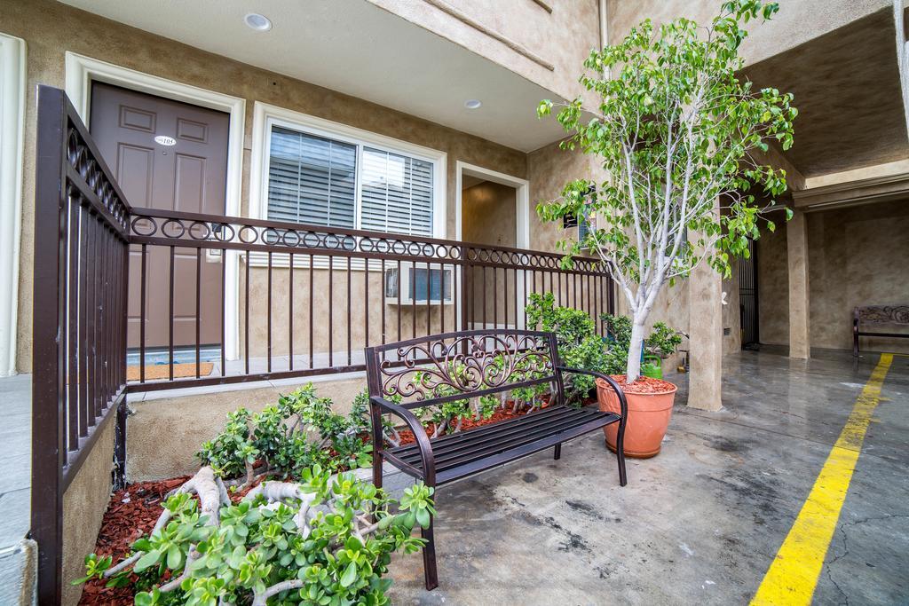 Nite Inn At Universal City - Walking Distance To Universal Studios Hollywood Λος Άντζελες Εξωτερικό φωτογραφία