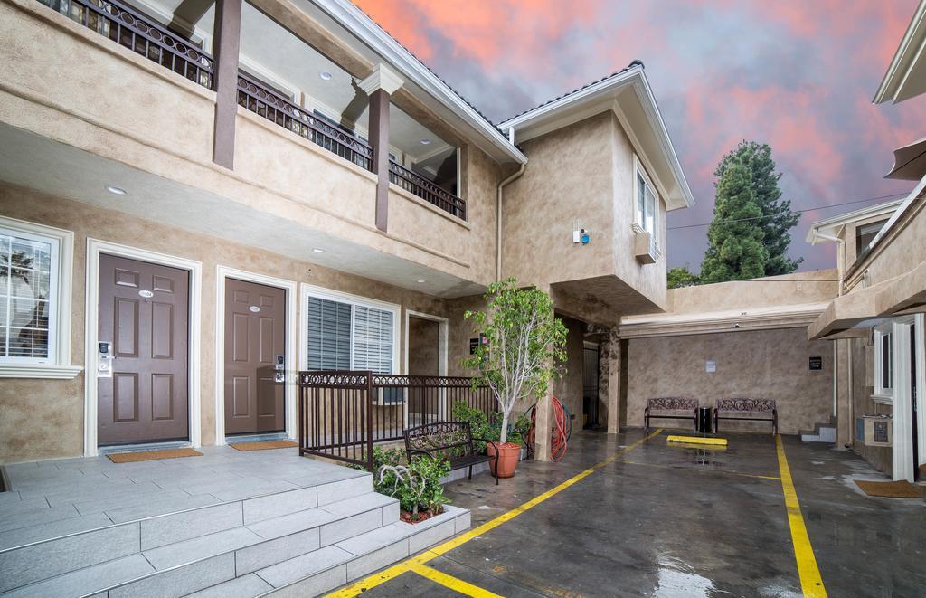 Nite Inn At Universal City - Walking Distance To Universal Studios Hollywood Λος Άντζελες Εξωτερικό φωτογραφία